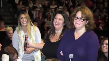 Long Island Medium S11  E04 Theresa On Tour   Part 04