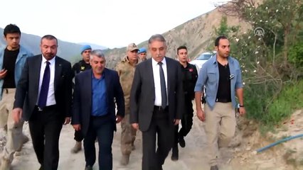 Vali Toprak Üs Bölgesinde Askerlerle İftar Yaptı