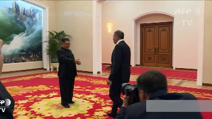 Lavrov convida Kim Jong Un a visitar a Rússia