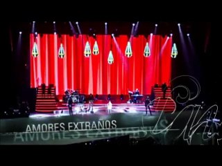 LAURA PAUSINI – AMORES EXTRAÑOS New York – (Idioma español)