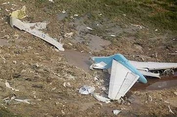 Mayday Desastres Aéreos T11XE02  Tempo Fechado