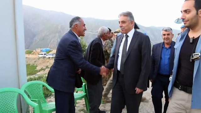 Vali Toprak, iftarını 1565 rakımda Mehmetçikle yaptı