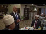 Kryetari i Gjakovës, Ardian Gjini shtron iftar në nder të Muajit të Ramazanit - Lajme