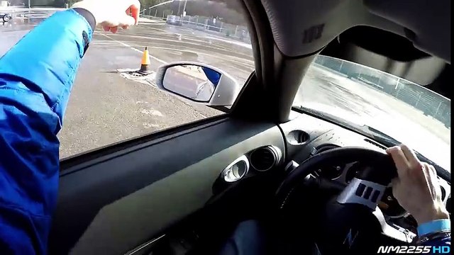 Doing Donuts & Drifting in my Customized Nissan 350Z + POV!