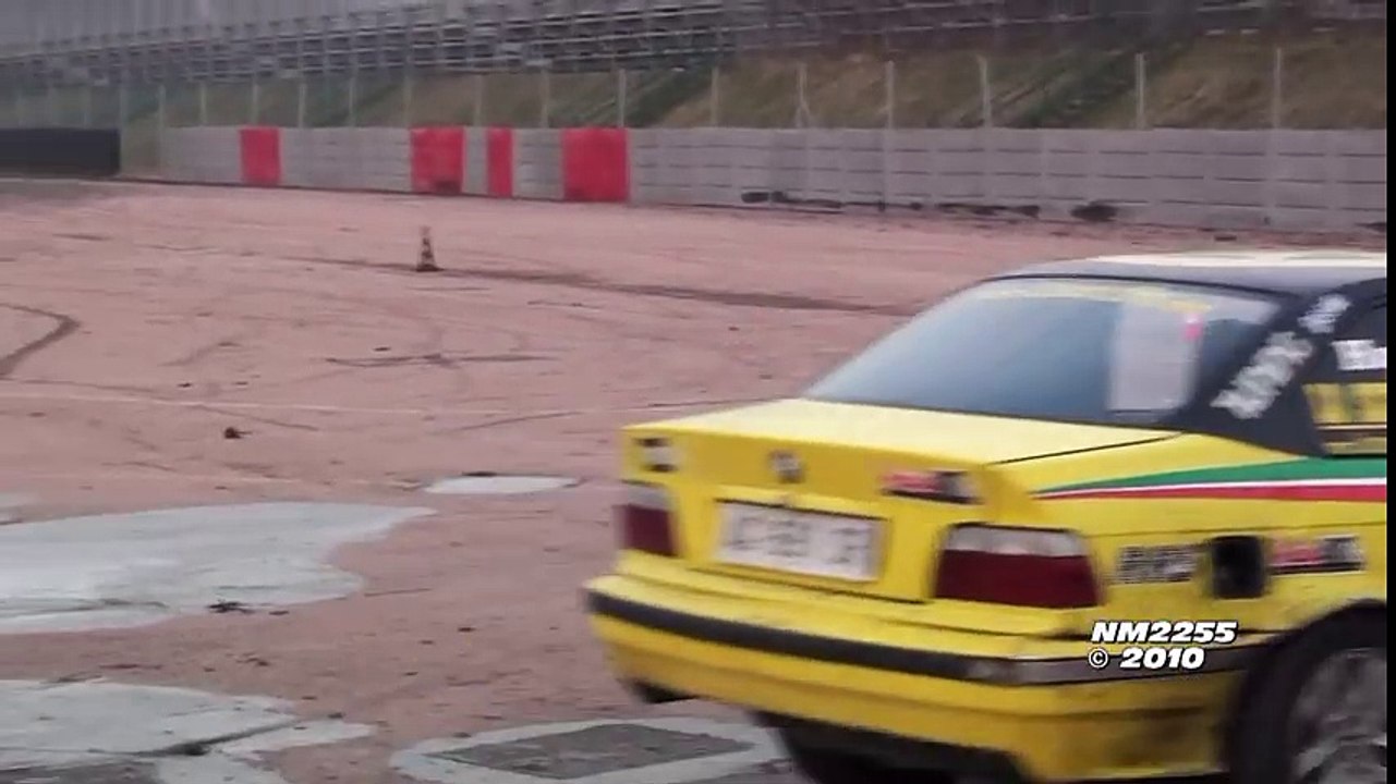 DRIFT BATTLE M3 E36 vs. M3 E46 + OnBoard Lo Sceriffo