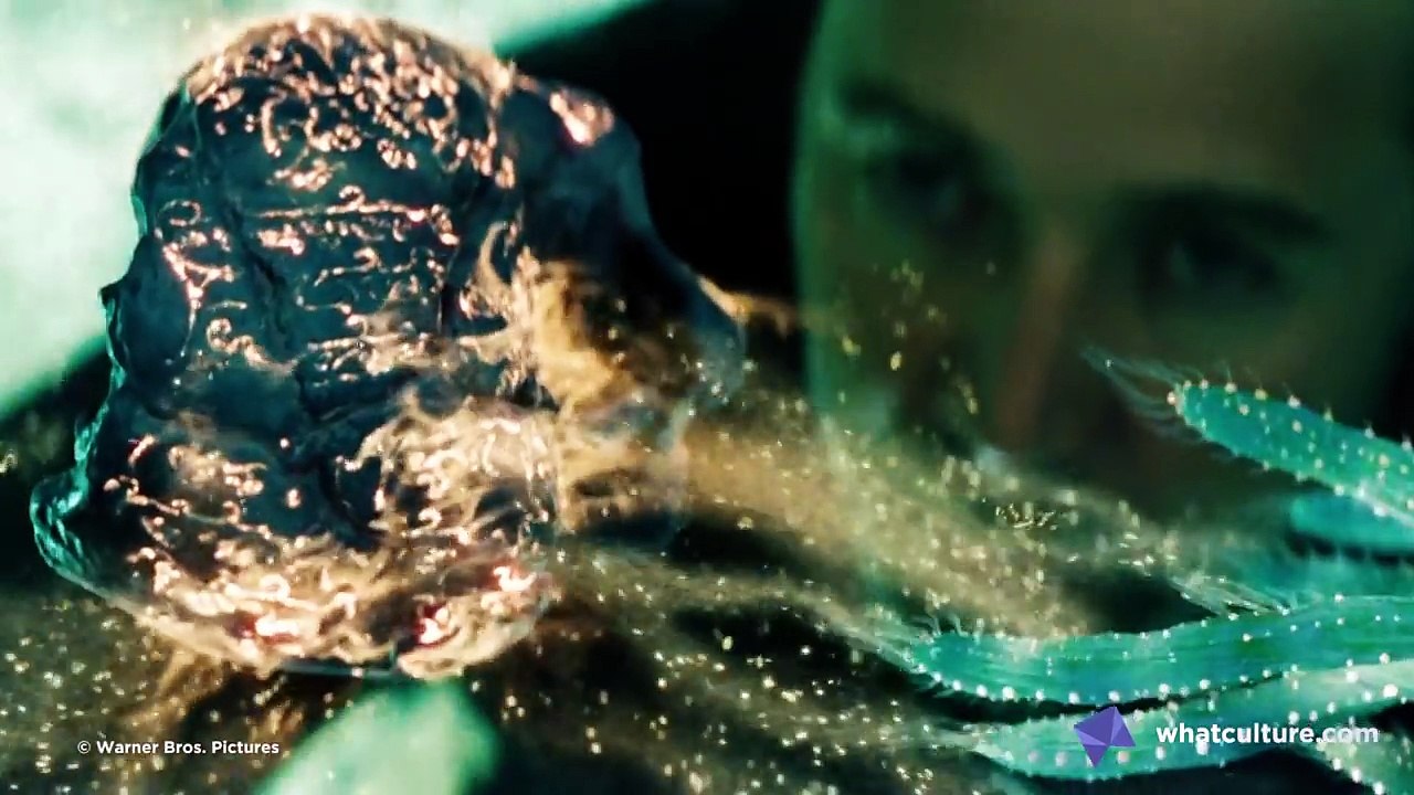 10 Biggest Unanswered DC Movie Mysteries