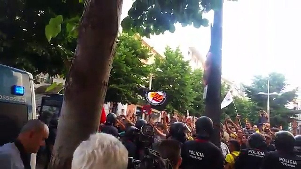 Incidentes en Mataró entre CDR y Mossos