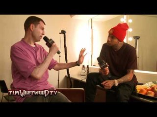 Tyga *EXCLUSIVE* backstage in London pt2 - Westwood