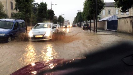 Pont-à-Mousson sous les eaux