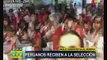 Selección peruana llegó a Suiza en medio de la ovación de hinchas