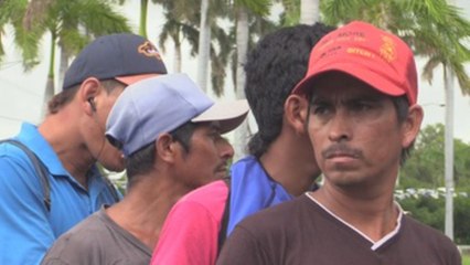 Campesinos retornan a sus hogares después de pasar noche en la Catedral de Managua