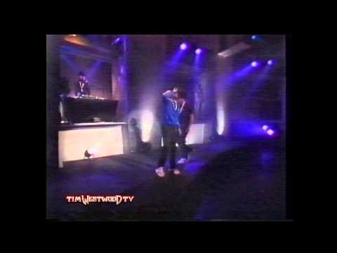 *OLD SCHOOL* - Run-DMC 'Mary Mary' live performance - Westwood