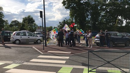 Le ministre de l’Éducation nationale interpellé à l’école Jacques-Prévert