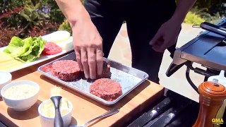 Gordon Ramsays perfect burger tutorial