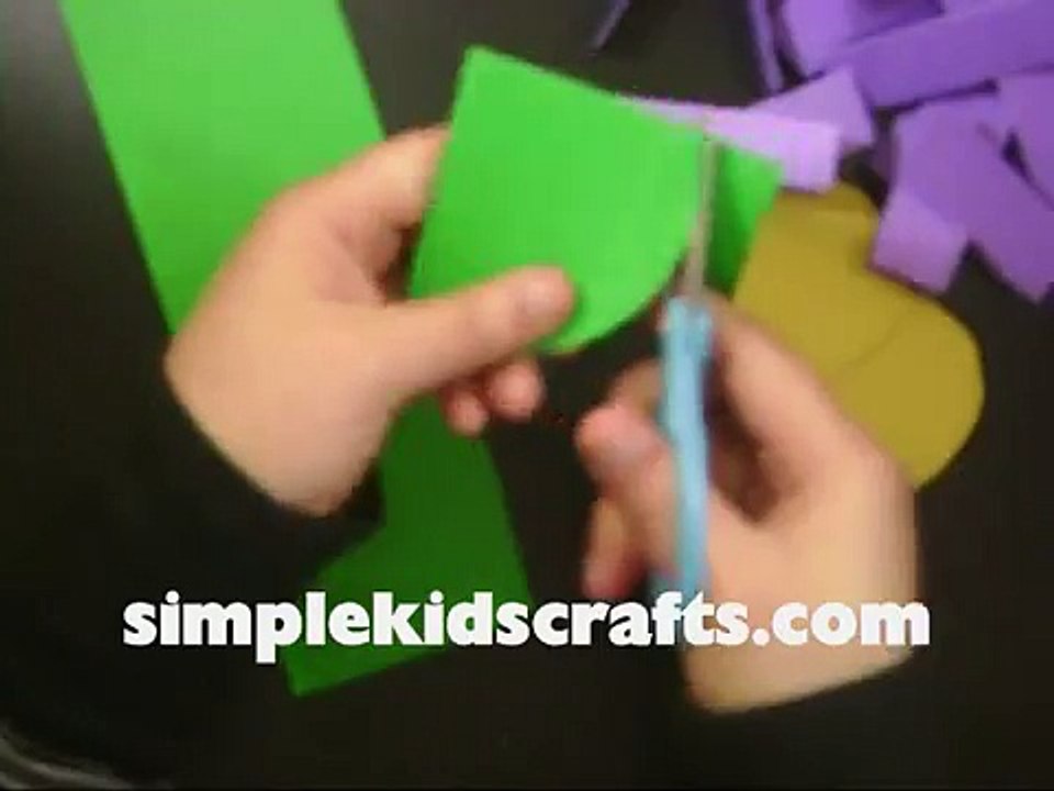 How to make a 3D toy flower - EP - simplekidscrafts