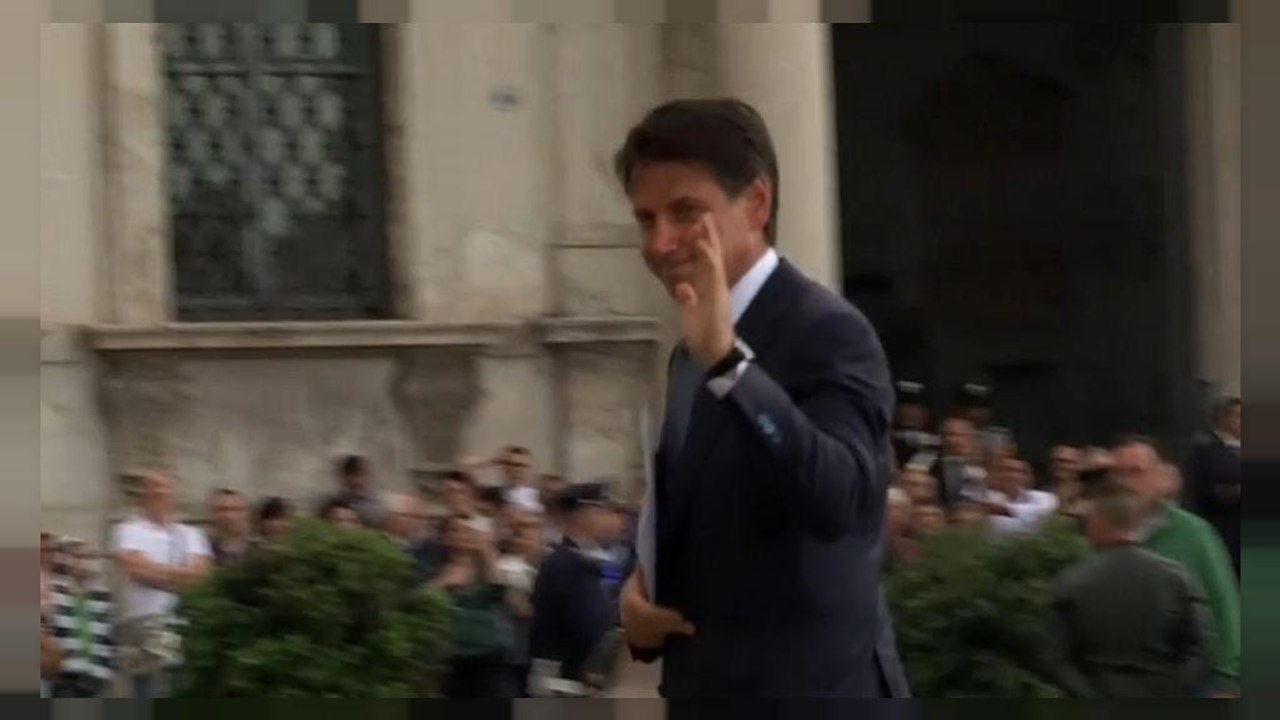 Italia: fumata blanca en el Quirinale