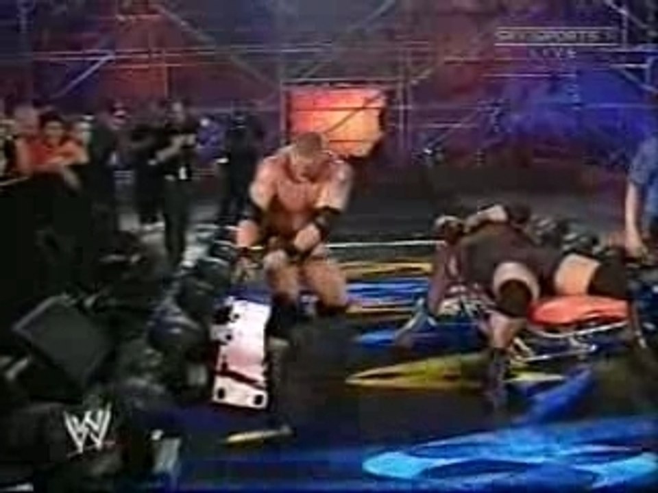 Judgment Day 2003  Stretcher Match  Brock Lesnar vs Big Show