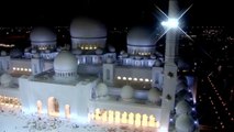 مسجد زايد.. ثالث أكبر المساجد في العالم وتحفة عاصمة الإمارات