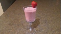 Strawberry milkshake, How to Make a Strawberry Milkshake