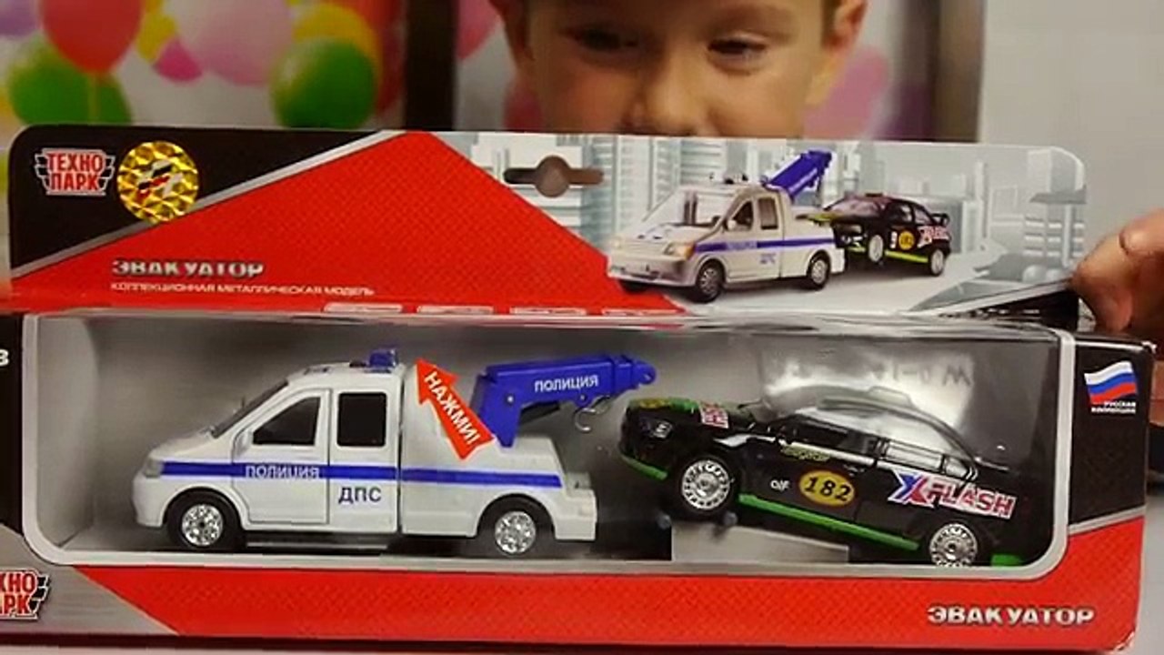 Распаковка новых машинок. Игрушки для мальчиков. Эвакуатор, гоночный атомобиль и большой джип