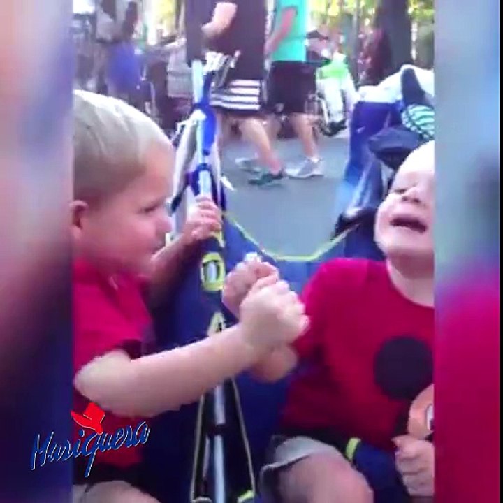  Besos y apapachos.