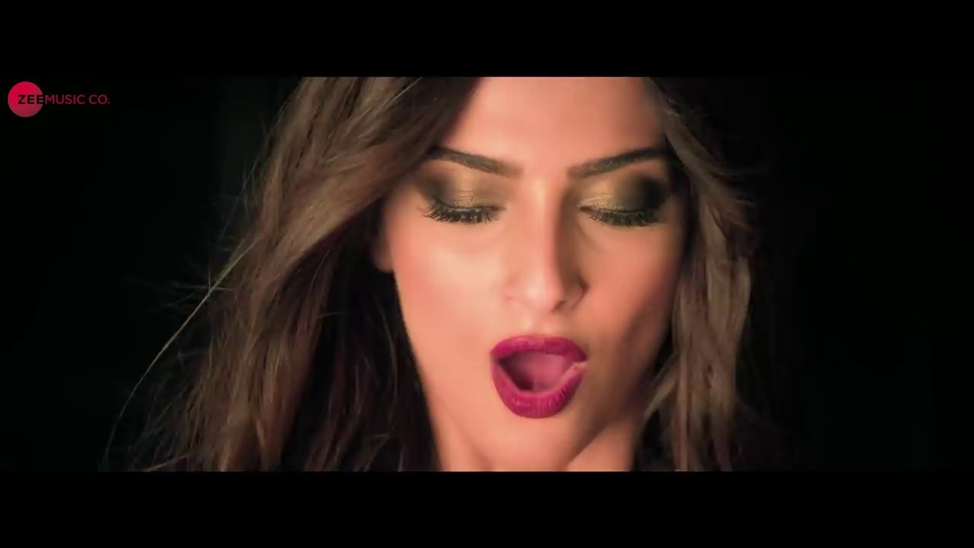Sonam Kapoor Sex Video - Tareefan Remix (Full Video) Veere Di Wedding | Kareena Kapoor, Sonam Kapoor,  Badshah | New Song 2018 HD - video Dailymotion