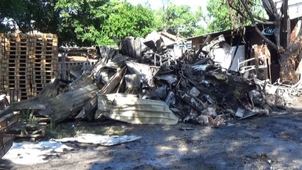 Kundaklama sonucu yanan palet atölyesi kullanılamaz hale geldi