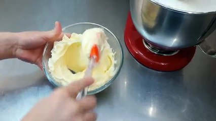 Italian Meringue Buttercream Recipe HOW TO MAKE by CakesStepbyStep