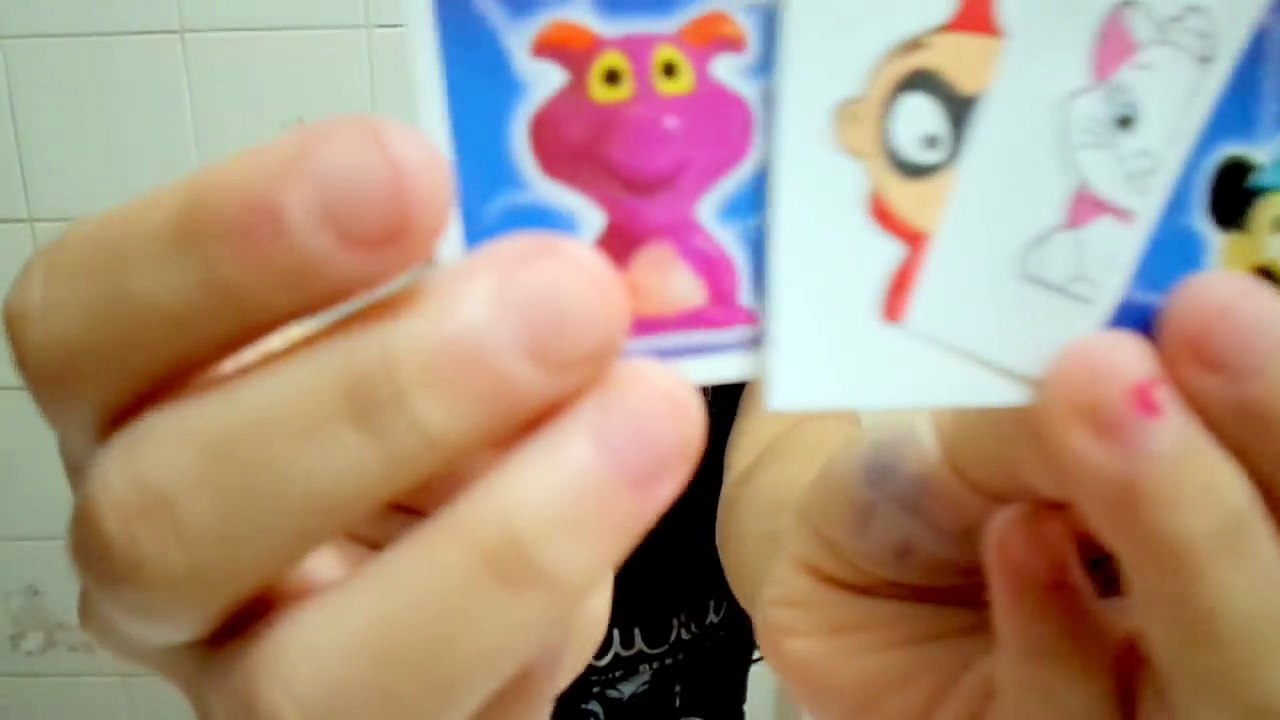 Abrindo Figurinhas Da Panini Disney Gogo`s-Biah Meu Mundo
