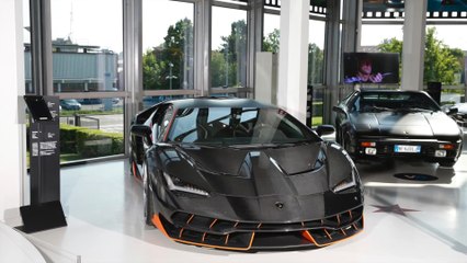 فيلم العواطف - أهم Lamborghinis من السينما معروضة في متحف في Sant'Agata Bolognese
