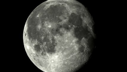 Moon, Illuminated: 94,5% (1 June 2018)