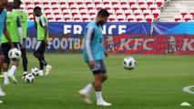 Les Bleus à l'entraînement à Nice