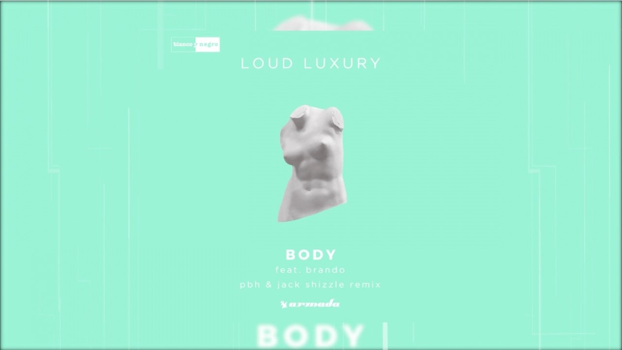 Его взгляд скользили по её изгибам