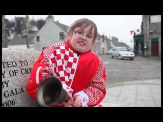 Little loud-mouth is Britain's youngest town crier