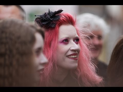 Goths descend on Whitby for the Goth Weekend
