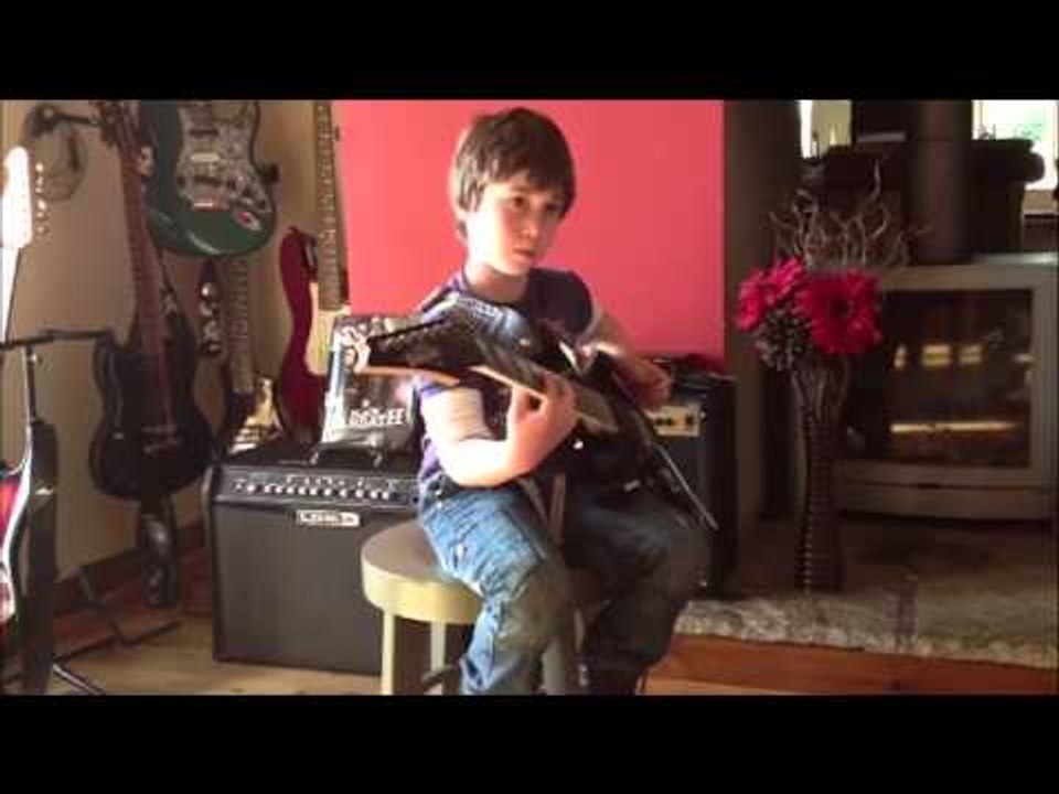 Guitarist Alexander Santarpia wowing crowds at the age of five