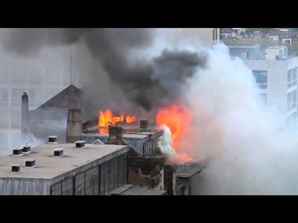 Fire fighters tackle blaze at Glasgow School of Art