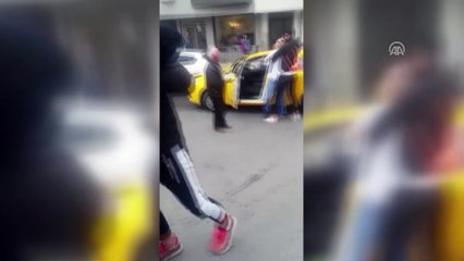 Polise küfür ve hakaret eden taksici yakalandı - İSTANBUL