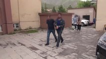 Aranan Fetö/pdy Şüphelileri İzmir'de Yakalandı