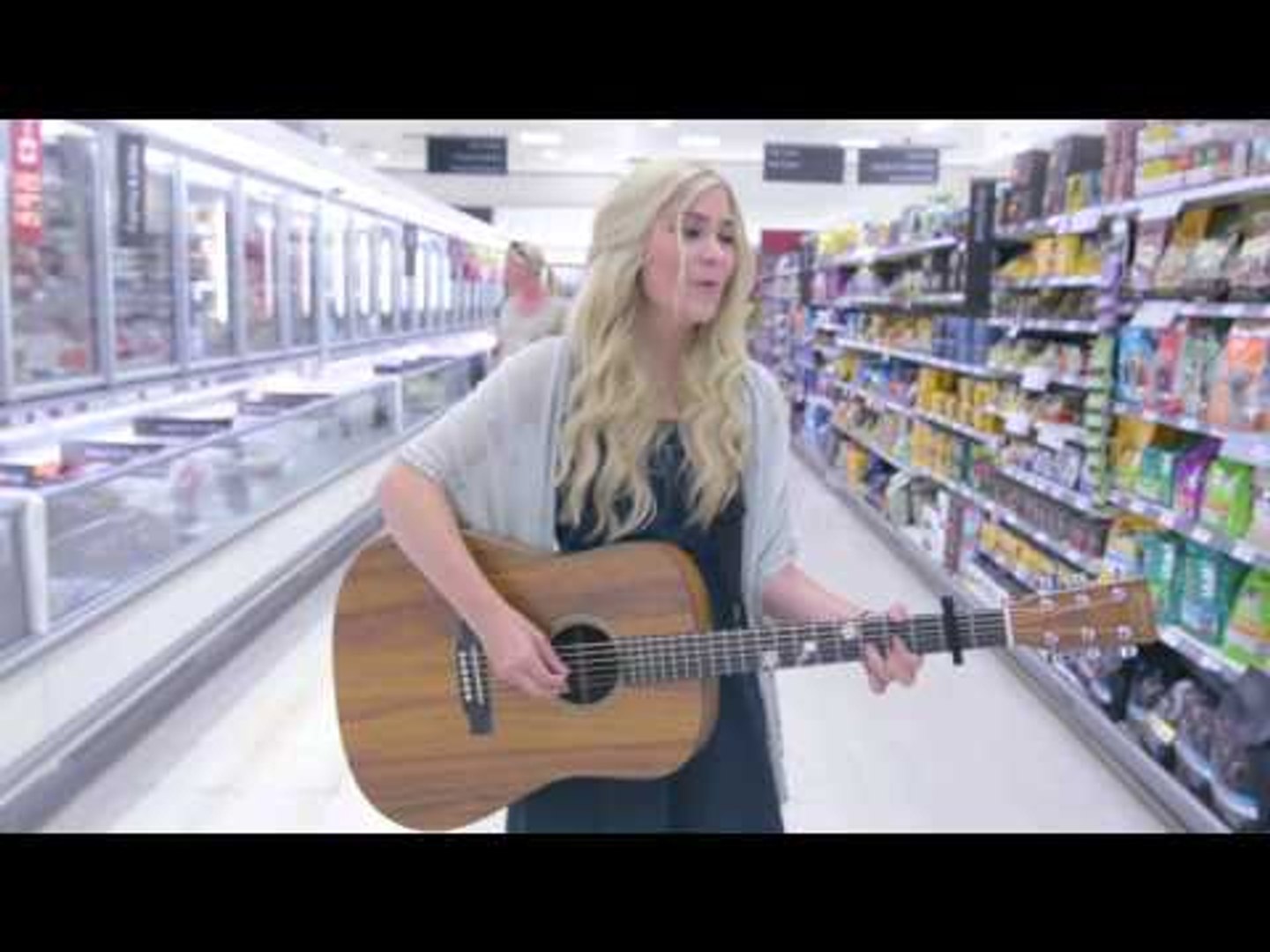 ⁣Waitrose worker Abby Inez leads double life as country singer