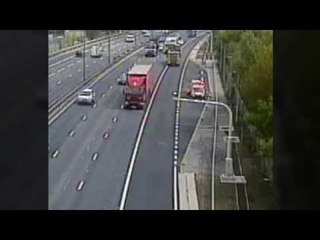 Roadside recovery driver narrowly avoids death in motorway collision
