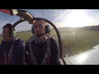 One-armed man makes prosthetic arm for lifelong dream to fly a plane