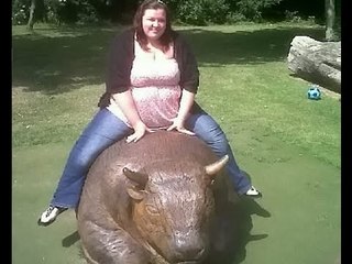 Super-slimmer shamed into dieting when pictured bigger than a BUFFALO