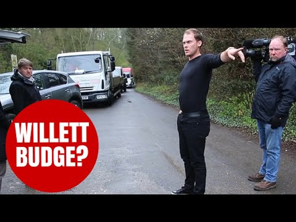 Danny Willett arrives home after Masters win - has to direct traffic