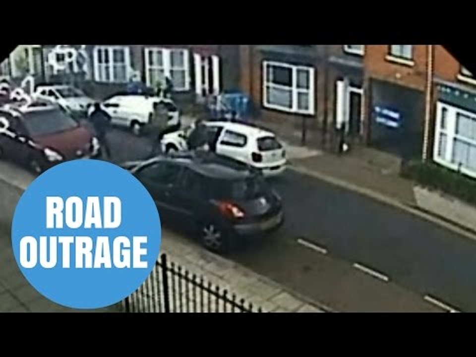 Shocking Moment Woman ‘Deliberately’ Drives Sto...
