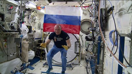 هكذا تكون كرة القدم... في محطة الفضاء الدولية!