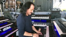 Yanni shows off his keyboards at soundcheck in West Palm Beach with a surprise. #yanni25