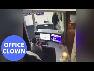 Mum Chases Killer Clown Out Of Work's Office Late At Night