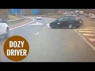 Driver misses motorway junction, reverses to make it