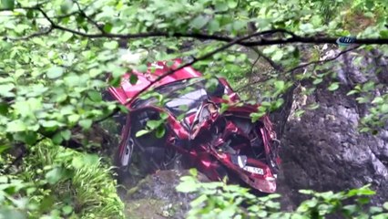 Trabzon'da Dereye Uçan Araçtaki Kayıp Sürücü Dün Geceden Bu Yana Aranıyor